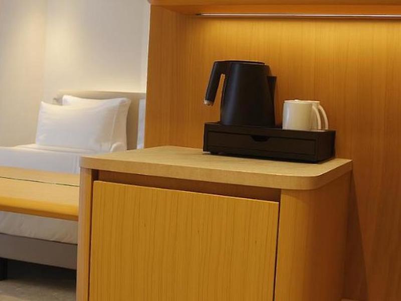 98B6F0DECCE9E77C9B734F887593460A