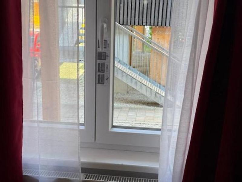 484116735F29729FEAF23000CAF94855