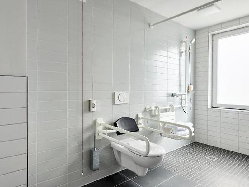 D349E31F7EF2F1C970D68650E4EE92BA