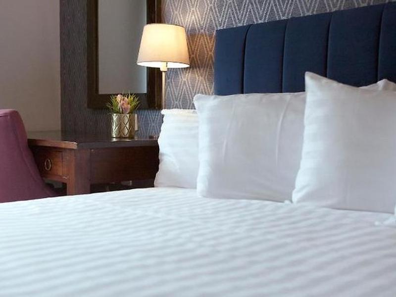 EE5AD748889049435019B6BAD27153C7