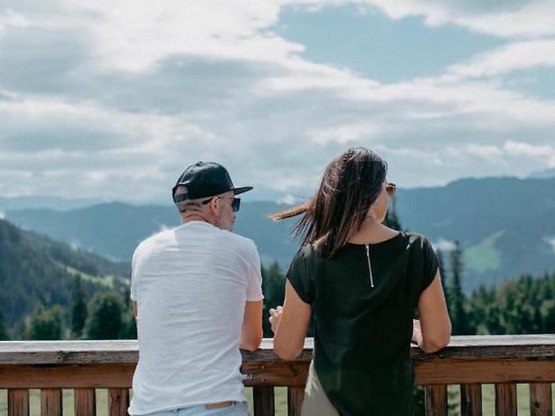 7610E44EA0822DA4E1A3C4A12A2E2324