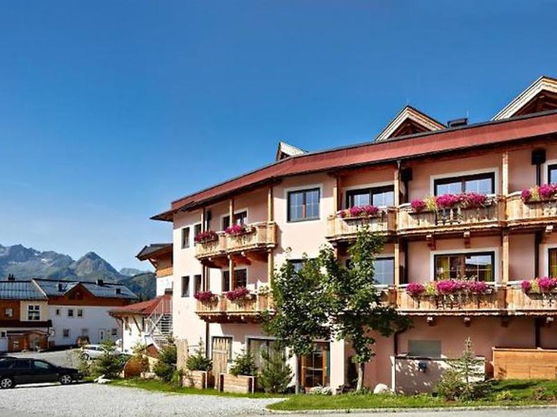 23AD44B87BB1FB5F1A60AFB4AA0522AA