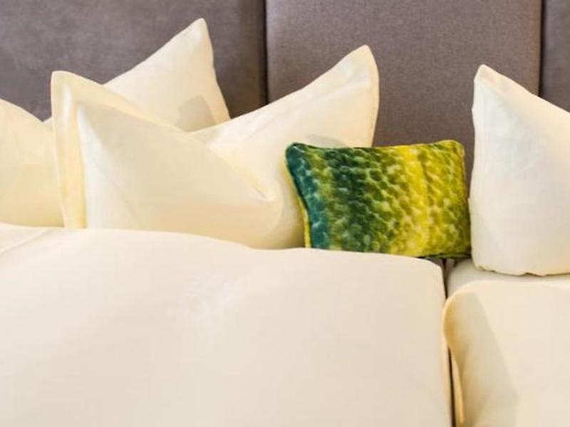 76BA6EB4D6522E1572ABF99716F04400