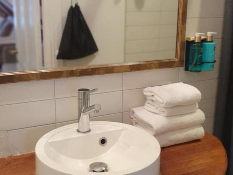 D9DD83BFF617EFBCA5A2700961A10A56