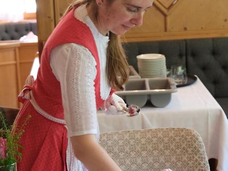 5AF10C10A1A47C48BD5C65157B3E3580