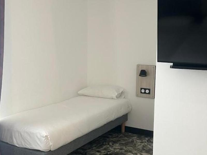 108E33EF5731E3B0FD2840F851BD3E72