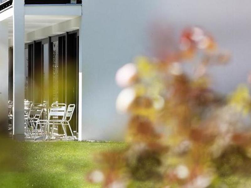 DEC44D1981CAB4E263D3DAEE95AD9B6E