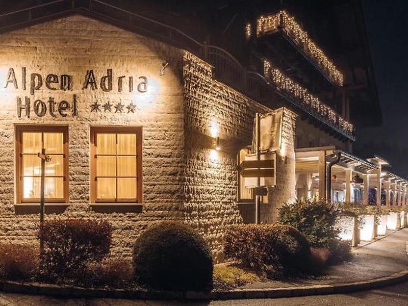 9CF0492846806824BF58C295898BBB6E