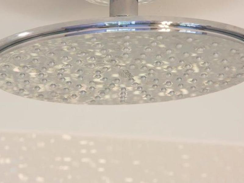 8C8D5F8B487BA1B191678C6388D2D70D