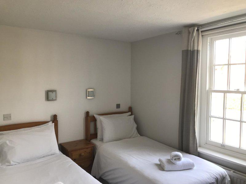 2BAC68457EBF7C23C62C0F31DF4E5FFB