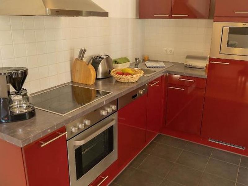 E606CFDE6A7A05A206770C6F70C23787