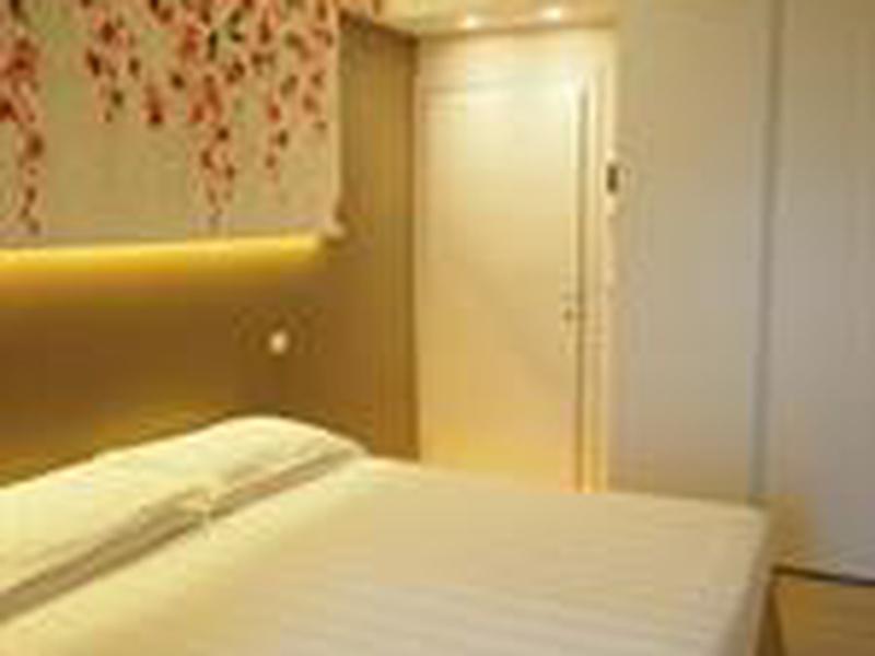 22B62AAC67036959E89D41FED41673C9