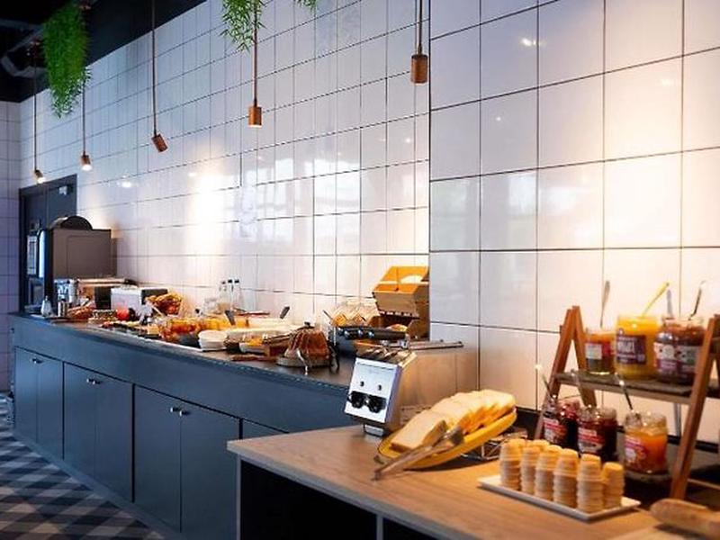 A96CBAD36BC8396F3FDDF5590C051DAE