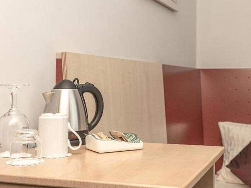 95E2105BCE6B8CFDD399D2D1E1565D2E