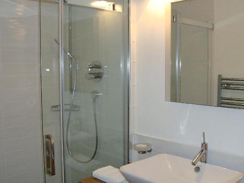 FFFCB971D88A8A6A4457C570A374A632