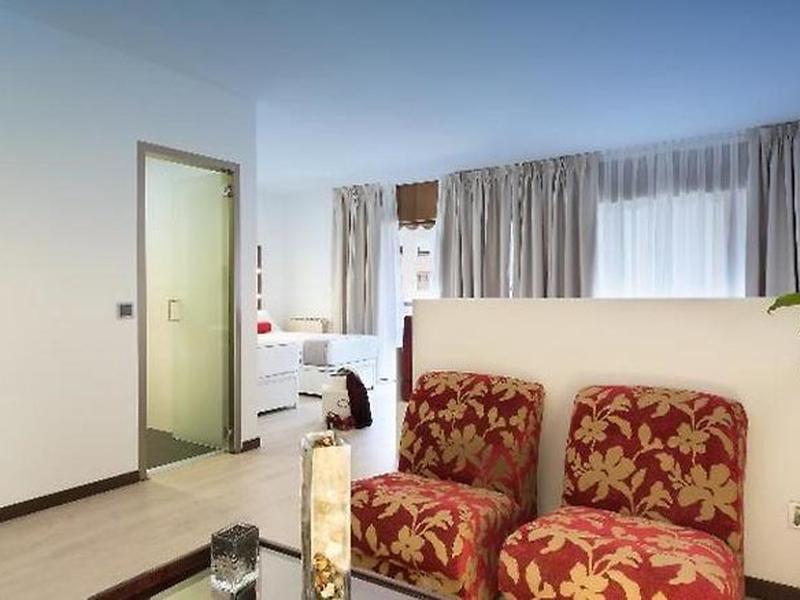 F22DBCEB92346CD018DE938D40D7F9E2