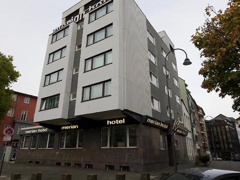 AA0261268D354C67BB87FE9DEFA246D2