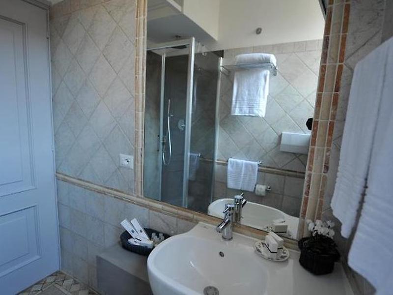 05975FA2D9B8EAC20B021CC7733BD5BB