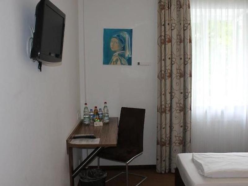 ED1138CCC46BE9E6231EADD4BE203341