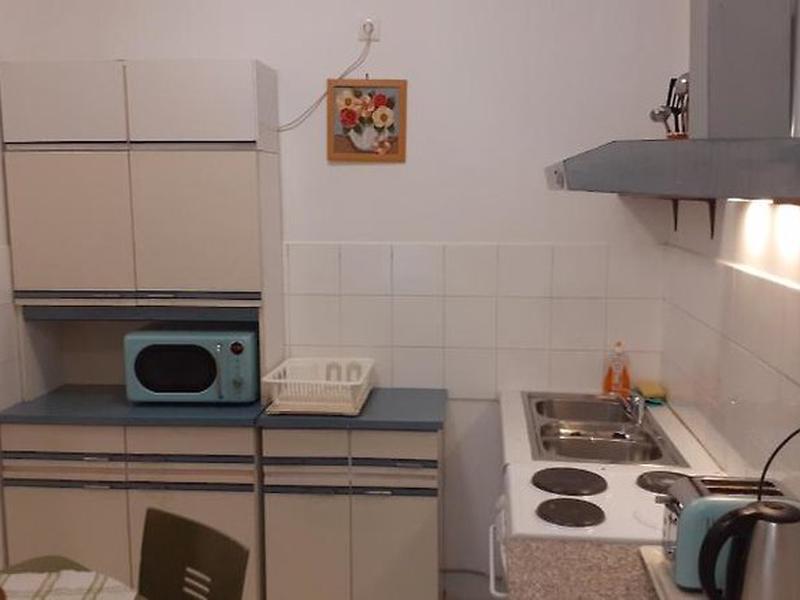 1830E7D50F5E6B63BBF2EA52CF16FDFB