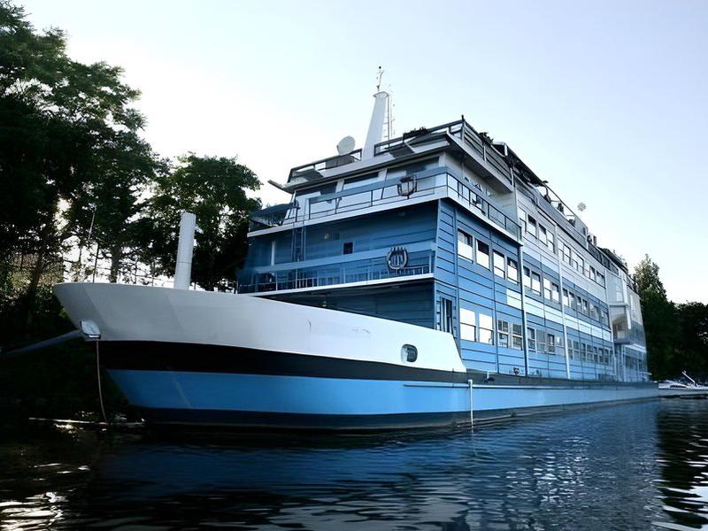 797DE86B714F63523BB89C600741466D