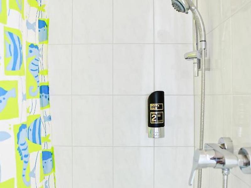 1CB0F248541360D3C4D10574416C0963