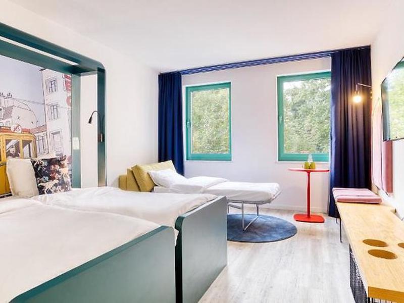 5FF56C85F65A1E4CC55A9E3883AB2AFE