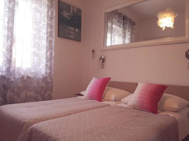 D5EED60409E0AABB9DD15AC935C668AE