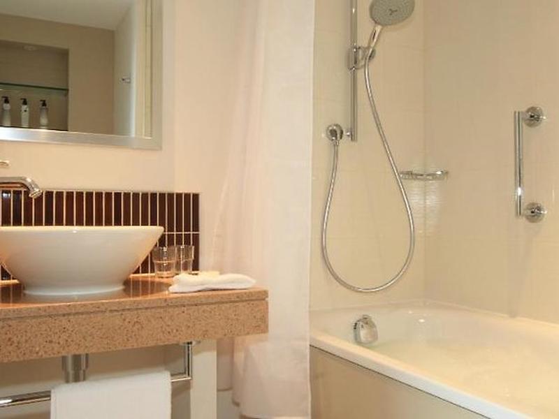 A38F7C145D751EBE36C1C4B86AD19370