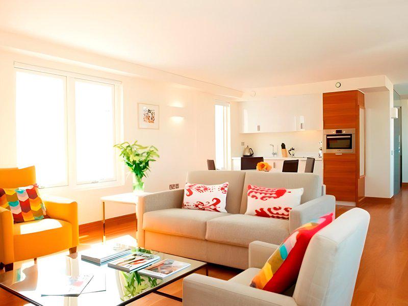 4479E32E7BDC89FF153FD482385DA000