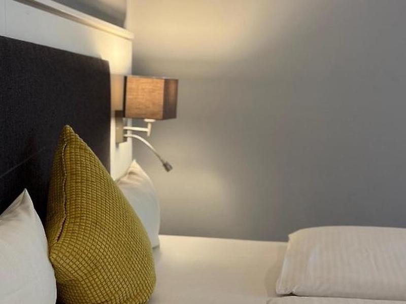 DC5E52D1ED9F9B14CACF2C59217BCB35