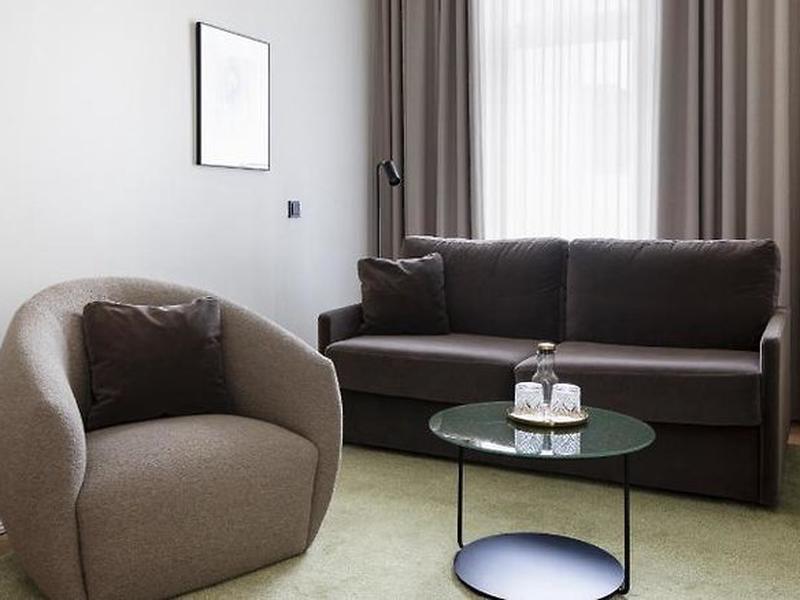 2E5A9A4F3CB017CA52D9B1CD8243C07B