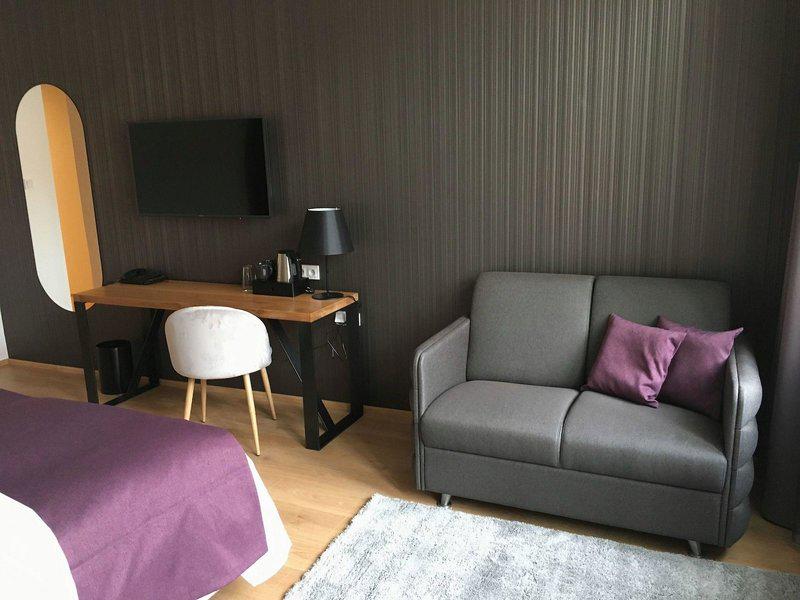 448572E47158EC86393CC85E5B636CDE