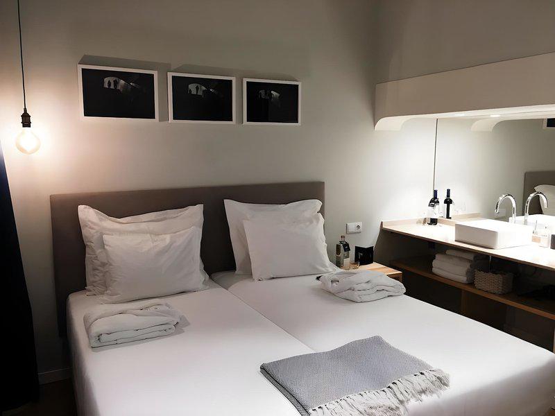 604C21518D8A1AA5CE7A39B2263C07C1