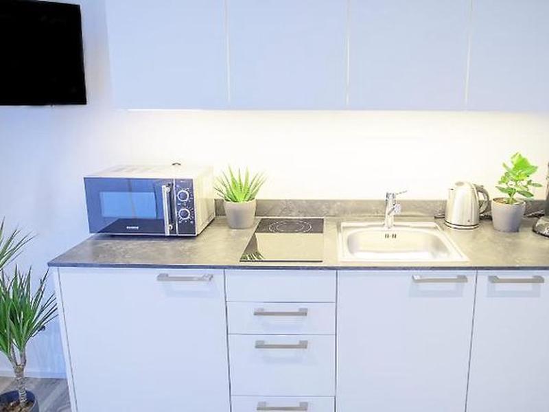 DFFAD9E3251808503EEEFF636F7FA527