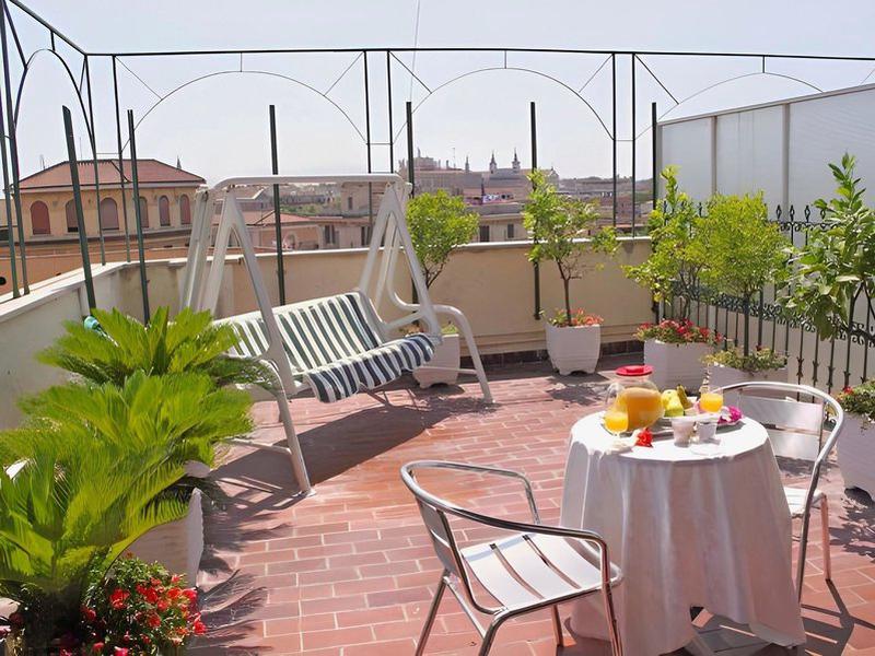 1B4F16E2CFC7E2710BF507864F35E003