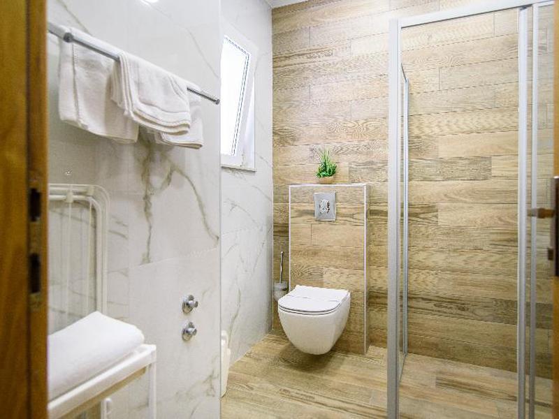 31D51E59434DD7D2EBA5B08D403DA652