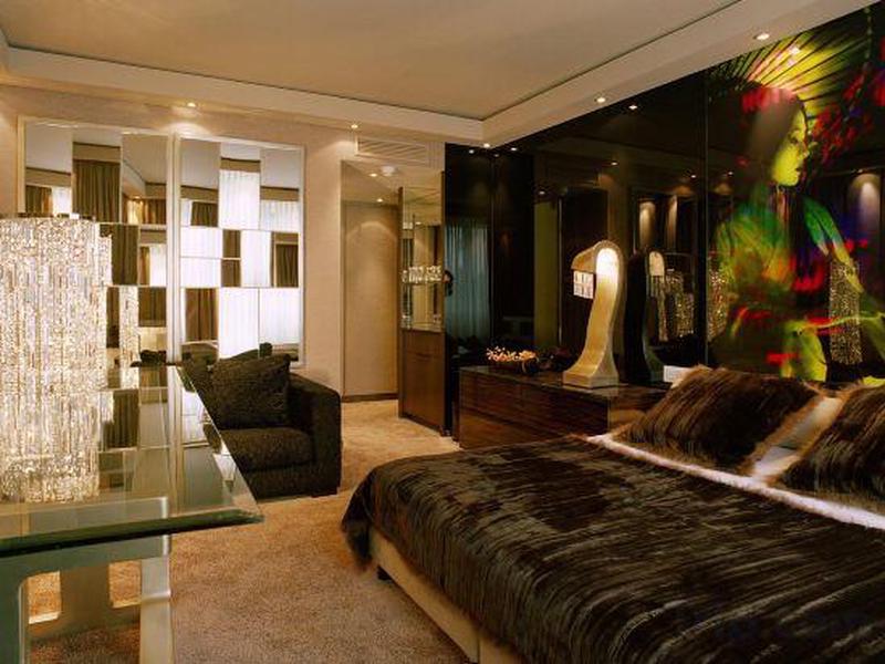 7AAA4EFB463BF44E546485BEAA339F0D