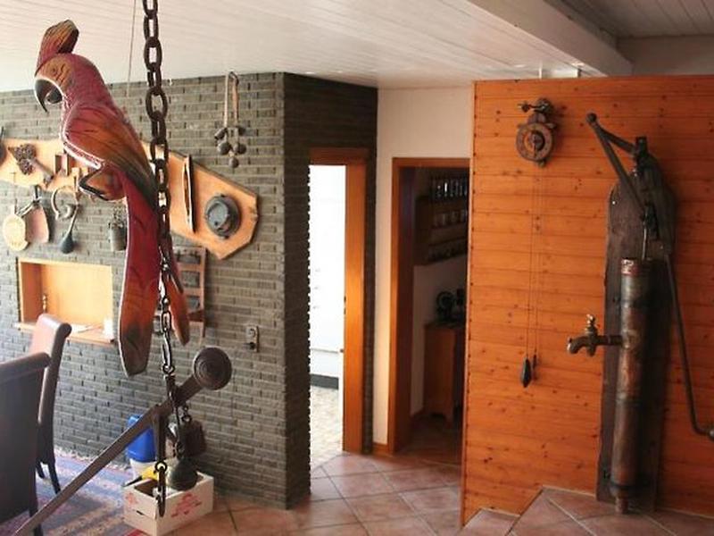 D39070931DF898B268128BA988ED22E3