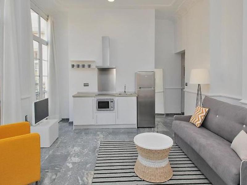 55D7532EE995A1CA79C1C7B2935D30B8