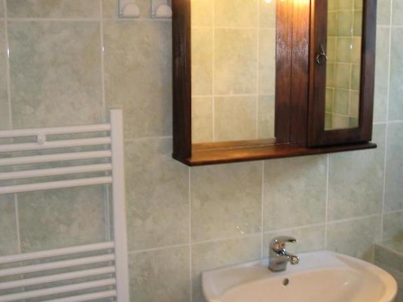 3222958778A17E9A0A60BC5197524D0E