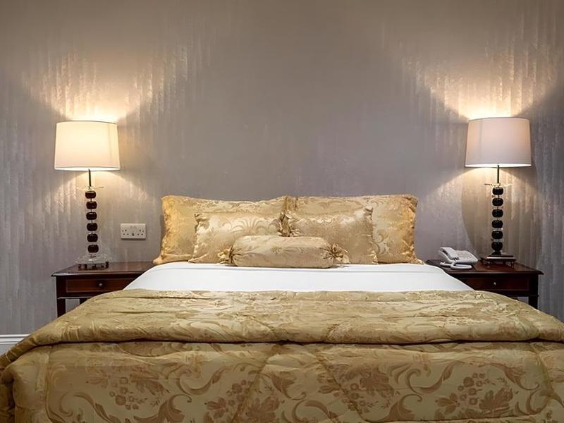 2A27FF2BC221FF5EF2F633128CF63E00