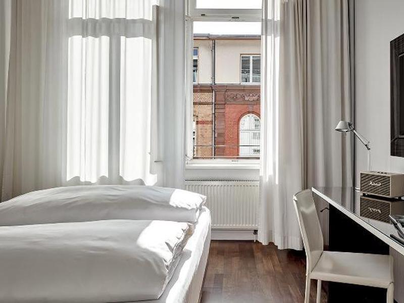 A986E5652B0274D48DA3080F35FBB724