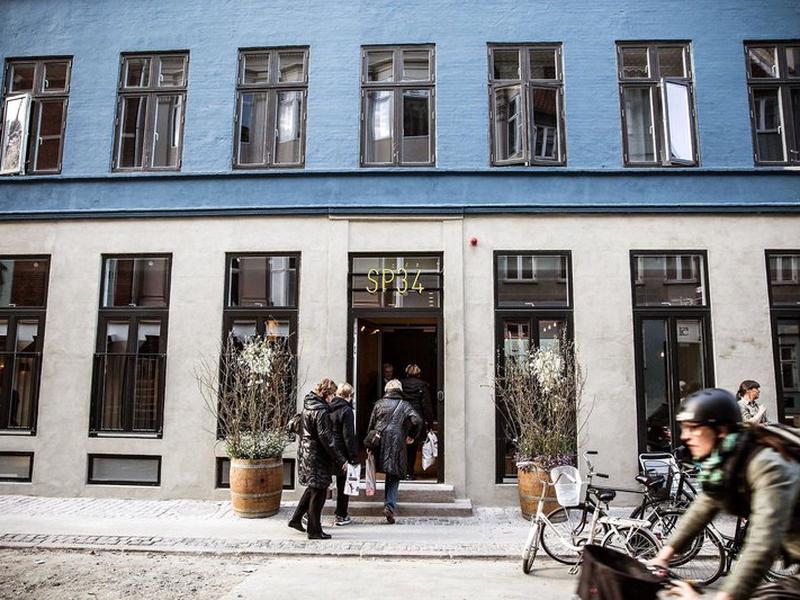 C54D1CA94FB784D4F27043A3340ED4AC