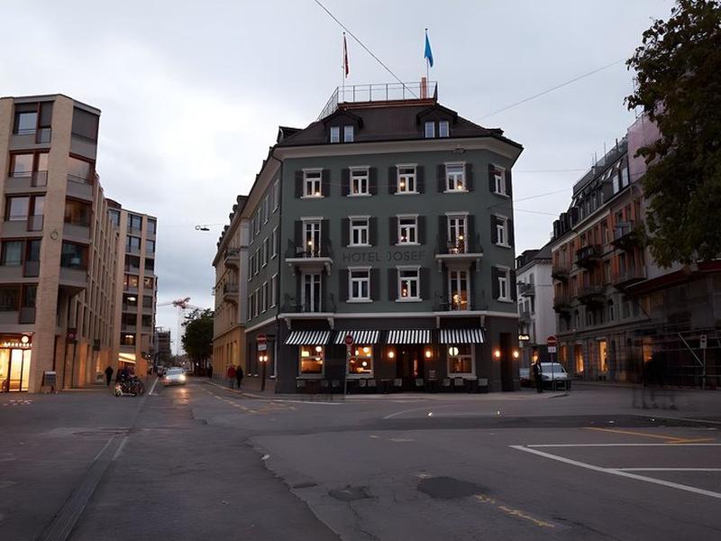 5DAFD5A09ECEAF4F8CDE9116795649BA