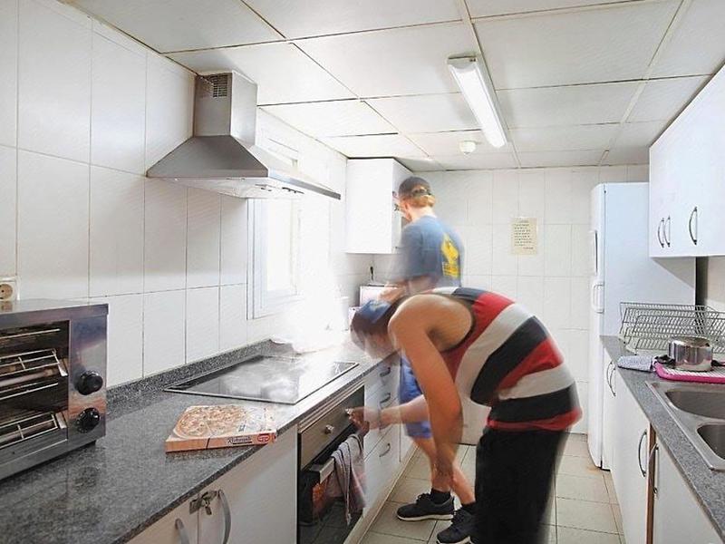 AF0328035BD60948652A489C4506DF3C