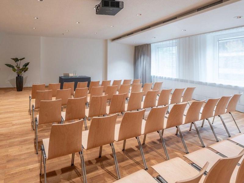 8C3B4427E011AA66B9FB00D9D25A6072