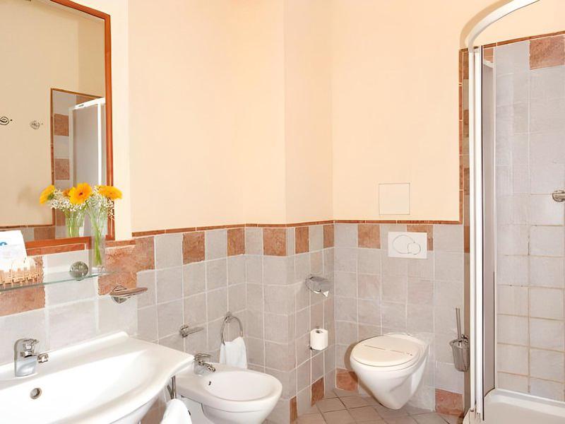 57438E1EBD1C234983FEC7E63340C98D