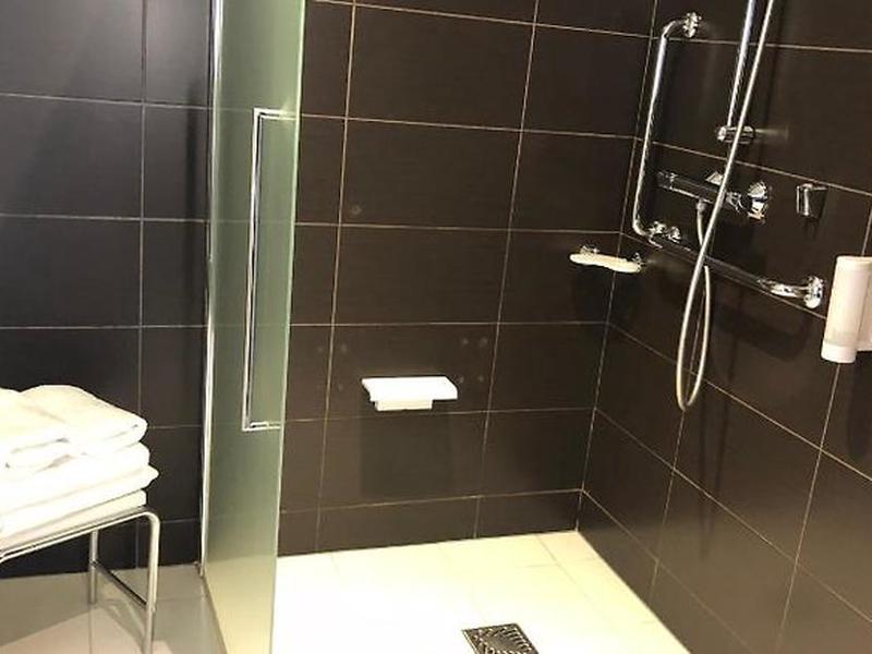 150E78E2E3FB0C9AA5CD9F08CD7FB053