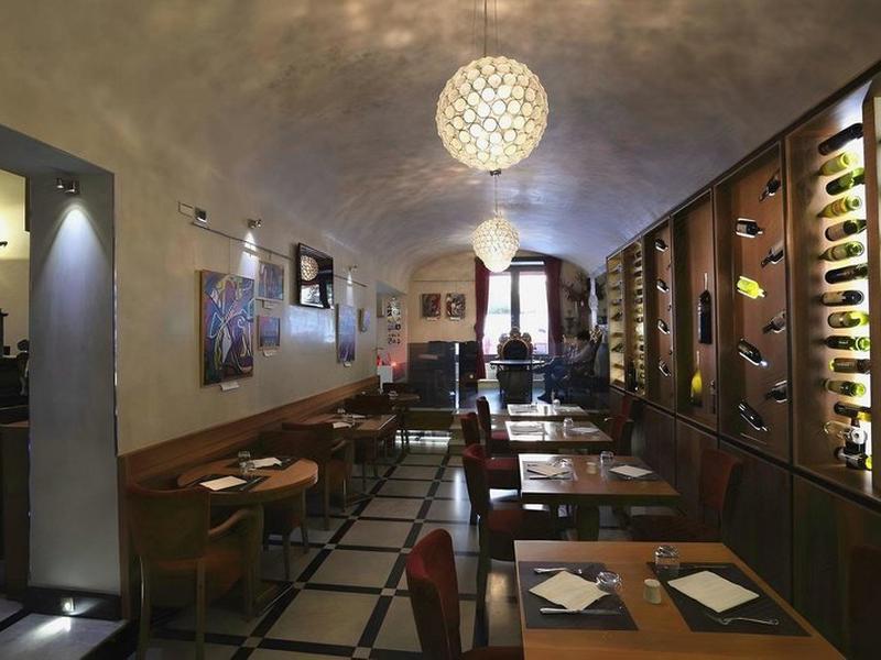 4493EDC6E7DE72F31E9B0B279340185F